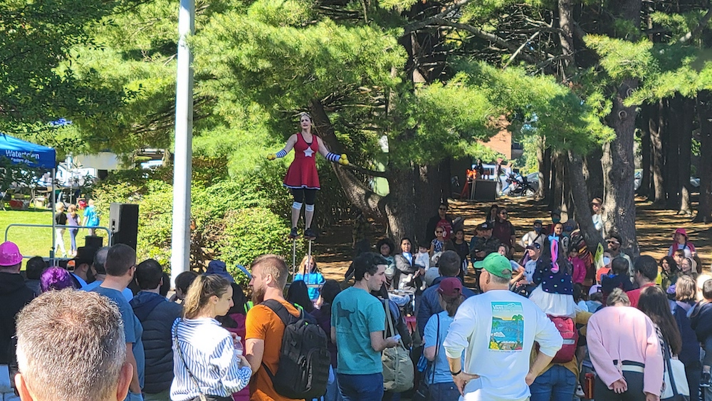 People Enjoy a Fine Fall Day at the 2022 Faire on the Square